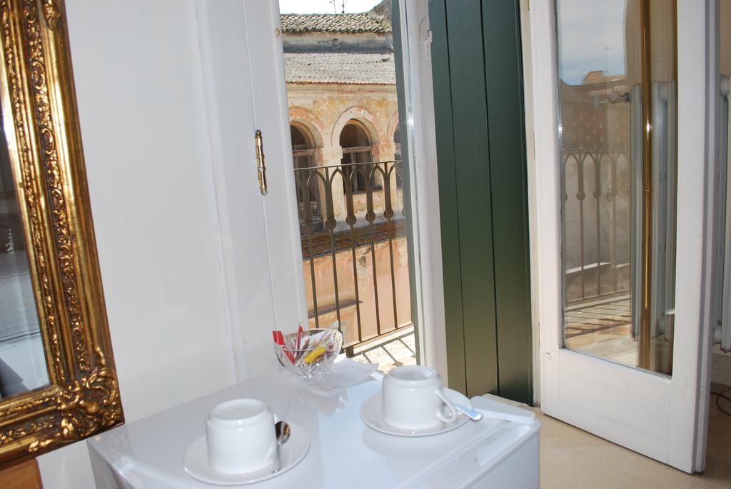 Palazzo Sottile Meninni - Classic Rooms Experience Gravina in Puglia Exterior photo