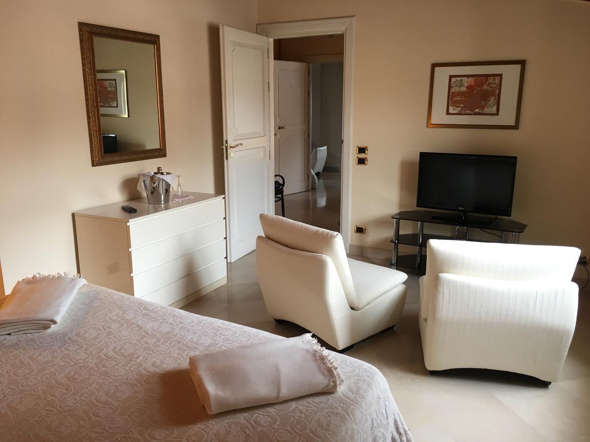Palazzo Sottile Meninni - Classic Rooms Experience Gravina in Puglia Exterior photo