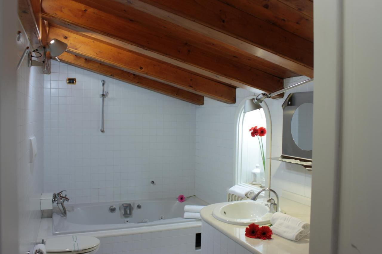 Palazzo Sottile Meninni - Classic Rooms Experience Gravina in Puglia Exterior photo