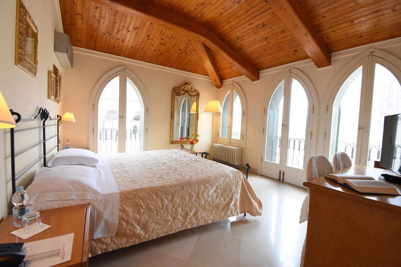 Palazzo Sottile Meninni - Classic Rooms Experience Gravina in Puglia Exterior photo